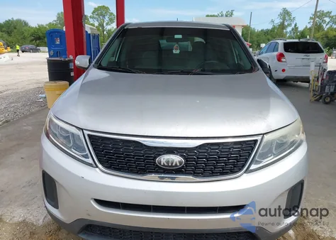 2014 Kia Sorento Lx z USA, uszkodzony, nr VIN 5XYKT3A62EG476787